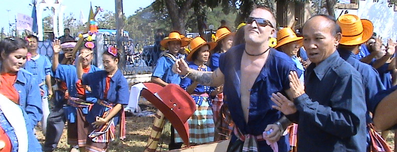 farang makmaun