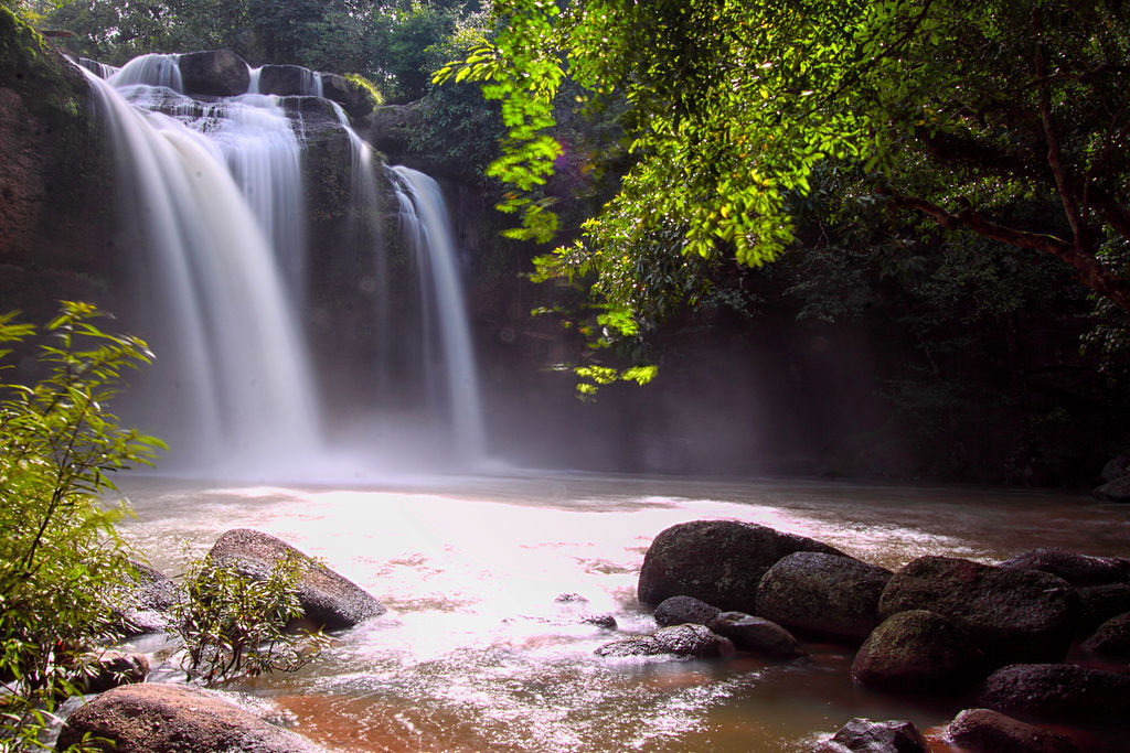 น้ำตกในอุทยานแห่งชาติเขาใหญ่